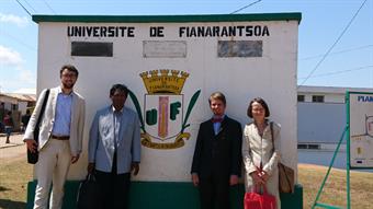 Kollegen der Hochschule Düsseldorf und der Universität Fianarantsoa